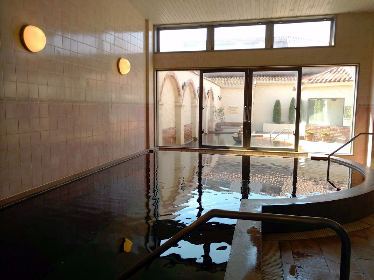 スーパー銭湯 東京 小平天然温泉テルメ小川 女湯(洋風)の内風呂。他にも数種類あります