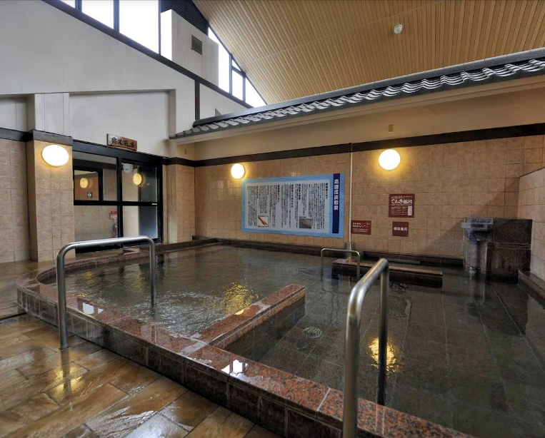 スーパー銭湯 埼玉 北本温泉湯楽の里 内風呂の高濃度炭酸泉と電気風呂
