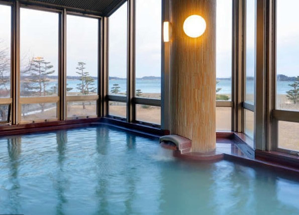 パレス松洲 松島温泉 温泉 日帰り 松島の絶景を存分に楽しめる内風呂