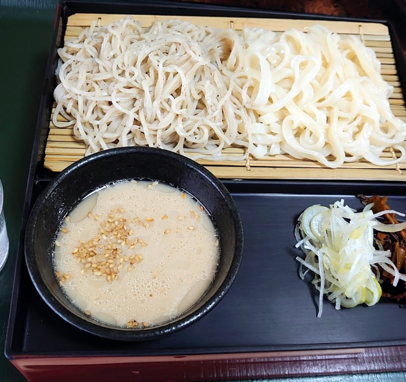 スーパー銭湯 神奈川 箱根の湯 食事